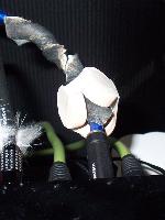 デジタルケーブルの下流にも三つ丸。質が上がった感じ。